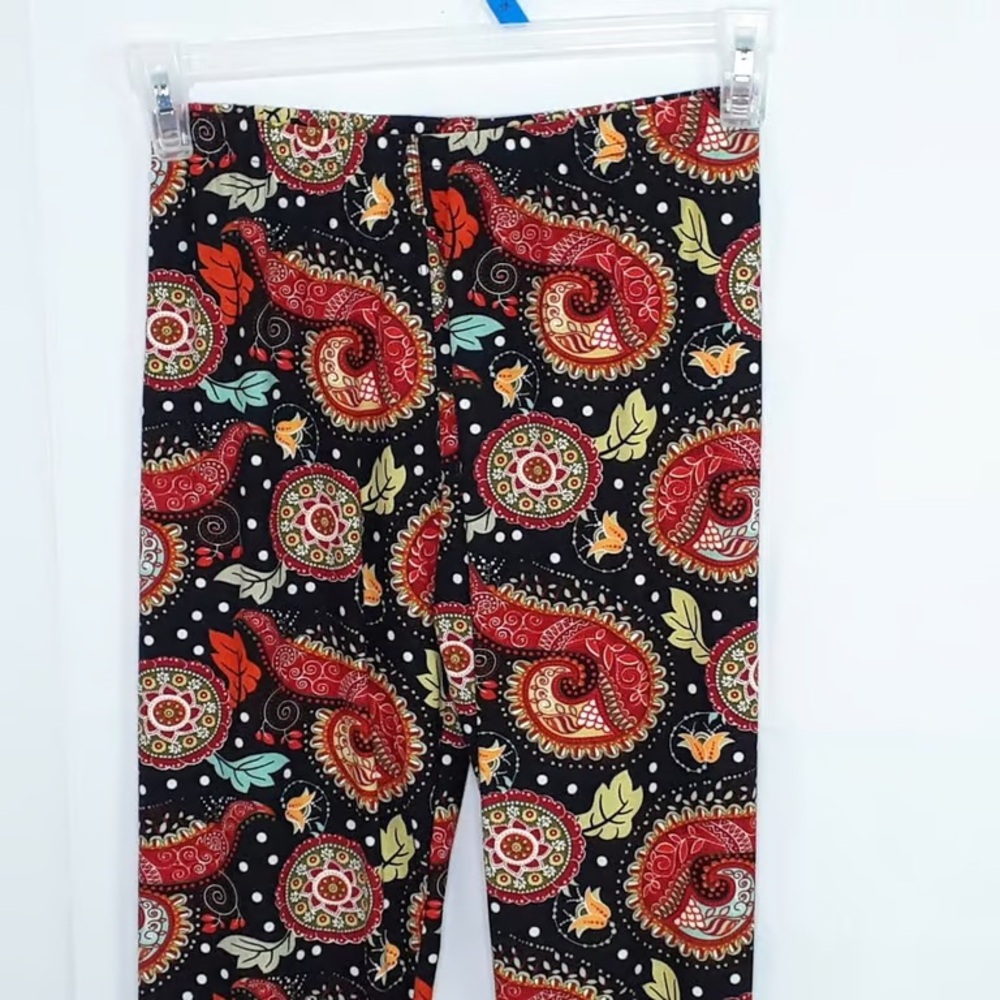 AJ My Amelia James Leggings Womens Plus (14-20) Orange Curvy Paisley Knit